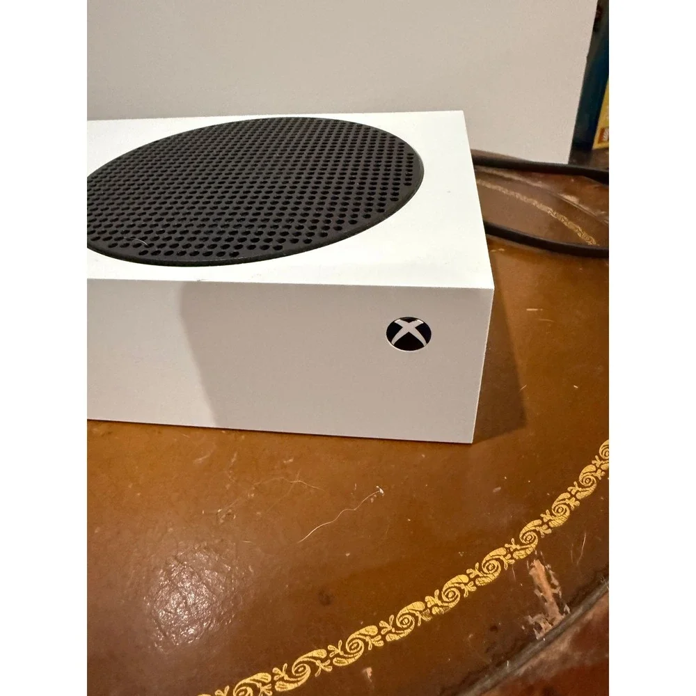 Microsoft Xbox Series S Console White 512GB + 1TB Expansion Stellar Shift Good